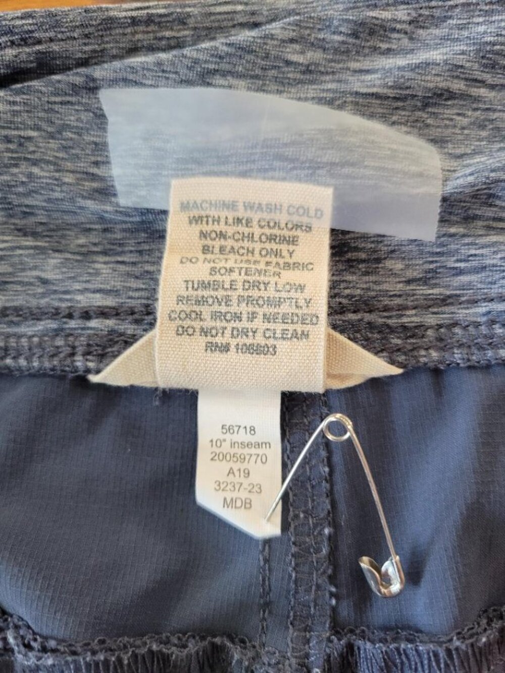 Duluth Trading Women's Armachillo Shorts, Size 14 - Picture 7 of 7